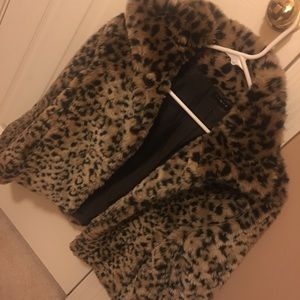 Leopard print faux fur jacket
